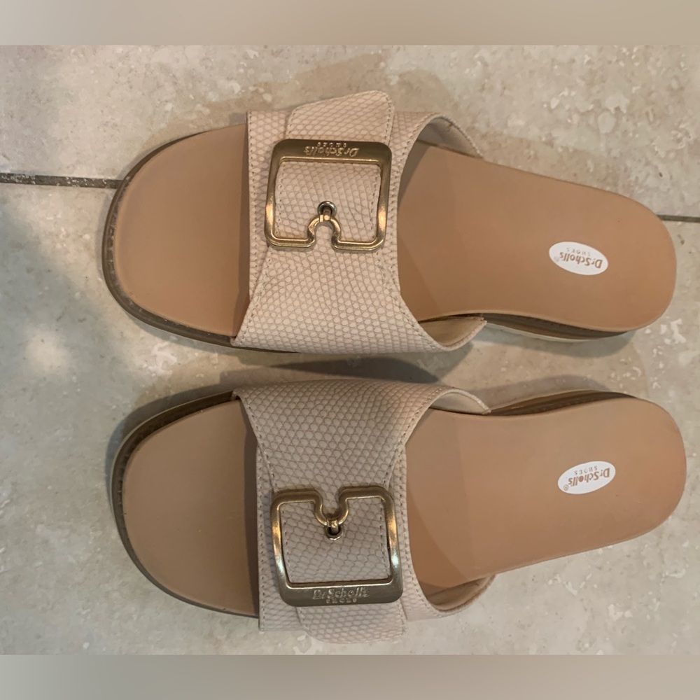 Dr. Scholl's Women's Cream Sandals - size 6.5